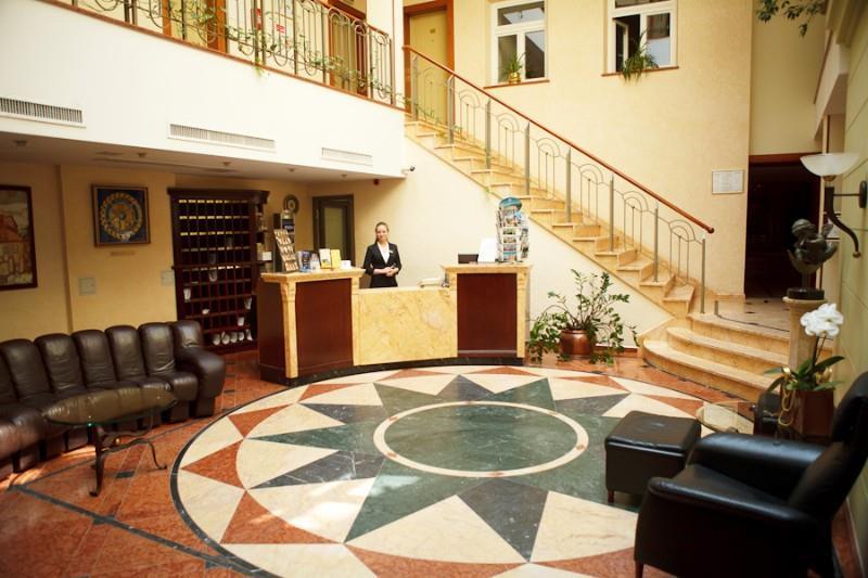 Artis Centrum Hotels Vilnius Extérieur photo